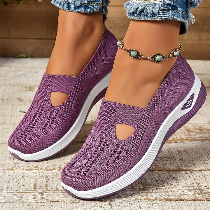 Kvinnors Slip-On Sneakers | Perforerad Ortopedisk