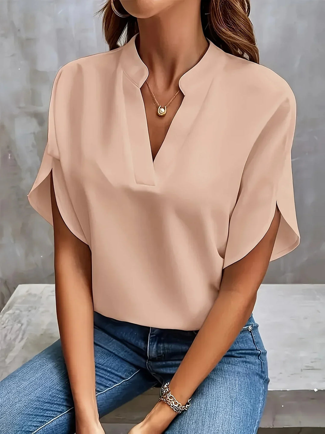 Kvinnors Blus | V-Hals med Skräddarsydd Design